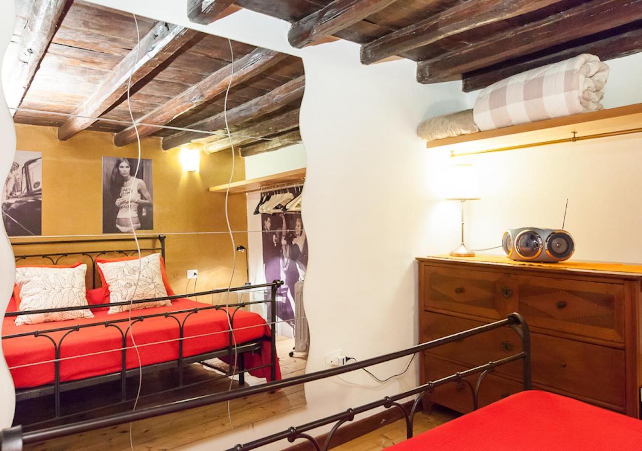 Independent In Trevi Fountain - Spain Square Apartamento Roma